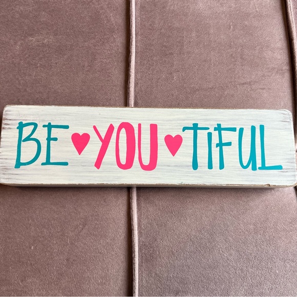 Hobby Lobby Other - Be*you*tiful desktop sign